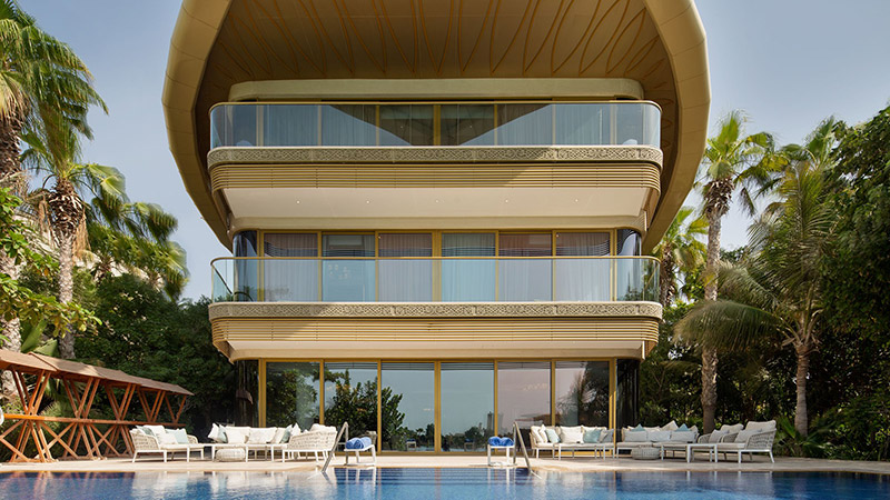 mẫu lan can kính cường lực đẹp villa bentley dubai uae
